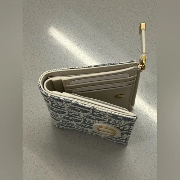 Dior 30 Montaigne Dahlia Wallet - Picture 6 of 9